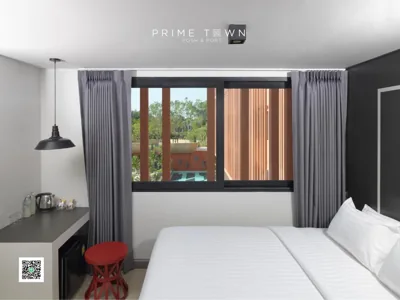 Luna di miele con vista sulla piscina — PRIME TOWN - Posh & Port Hotel PHUKET